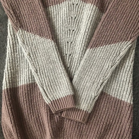 Mossimo Tunic Sweater - Picture 2 of 8